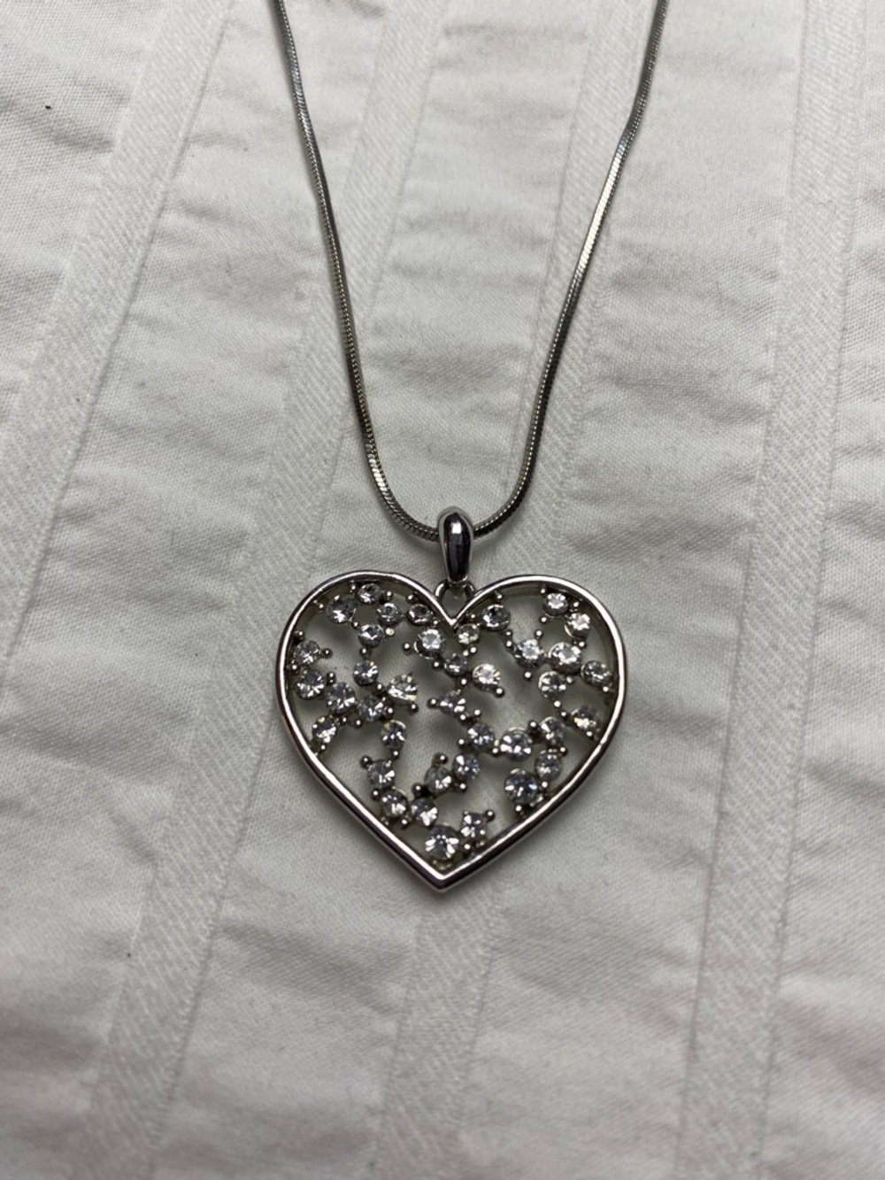 Lot: Silver Necklaces